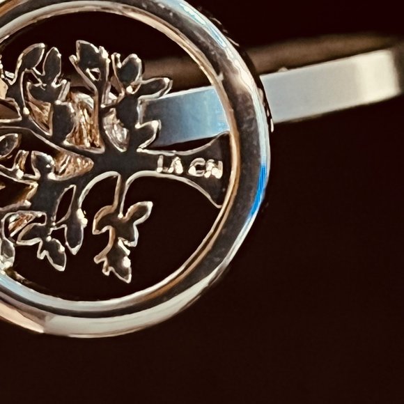 Silver Tone Bracelet Rhinestone Encircled Tree Of Life Charm Signed LA CN (3796) - Picture 5 of 6